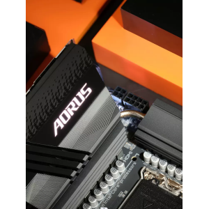 技嘉B660M电竞电脑主板支持12代13代CPU DDR4内存WiFi版