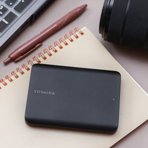 东芝(TOSHIBA) USB3.2 移动硬盘 新小黑A5 2.5英寸 兼容Mac 轻薄便携 稳定耐用 高速传输