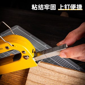 得力(deli)DL238012 U型枪钉12*6.3*1.2mm 2000枚/盒 3盒装 1件