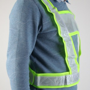 新越昌晖反光背带反光马甲反光衣施工骑行交通执勤V型反光服环卫作业反光安全警示工作服MJ-D1 绿色